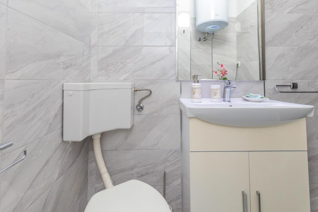 Apartment Ema ザダル エクステリア 写真