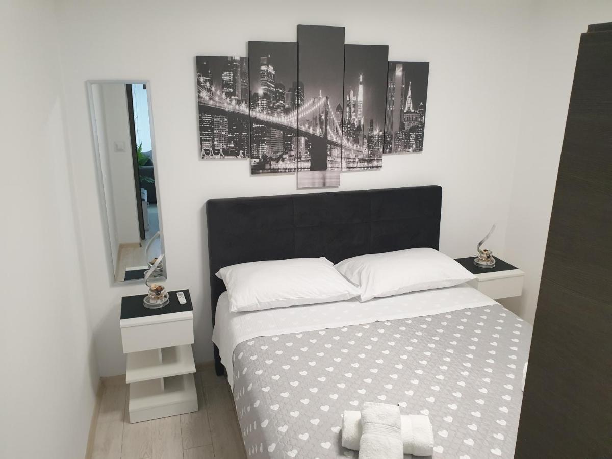 Apartment Ema ザダル エクステリア 写真