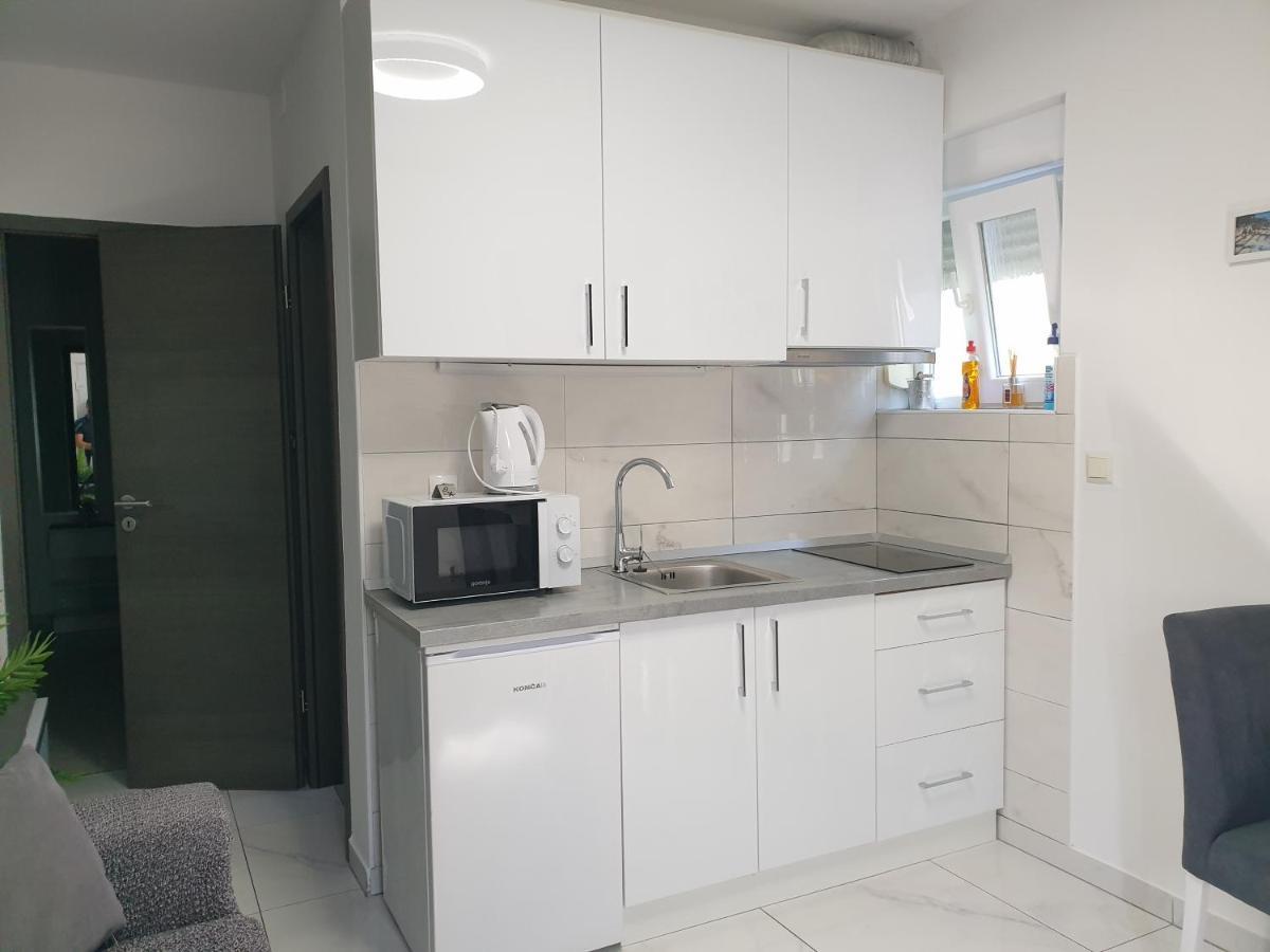 Apartment Ema ザダル エクステリア 写真